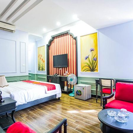 Lavender Hotel Tuyen Quang Exterior photo